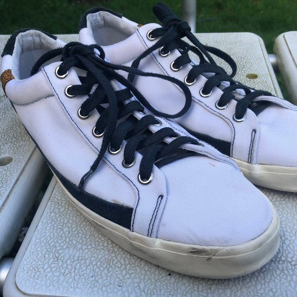 7 for all mankind Men's White canvas shoes size 8 - Picture 3 of 8